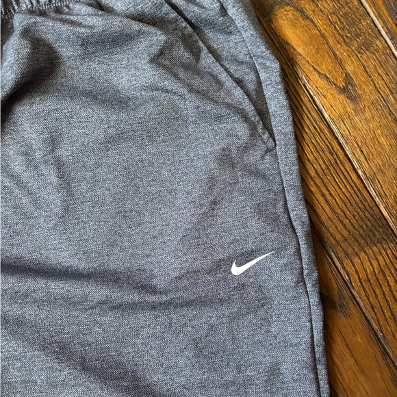 Nike Dri-Fit crop pants - 1X heather grayish blue worn one time in exc condition - Picture 2 of 4